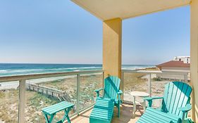 Vibrant Navarre Condo Pool And Beach Chair Service!